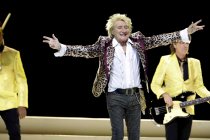 Britische Rock- und Pop-Sänger Rod Stewart gastiert auf seiner "Live in Concert - One More Time"-Tour in der Lanxess-Arena Köln (&copy; Thomas Brill)