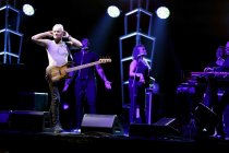 Britische Rock-Musiker Sting gastiert auf seiner "My Songs"-Tour in der Lanxess Arena Köln (© Thomas Brill)