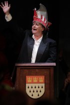 Stück "Stivvels Jupp" mit Moderatorin Biggi Wanninger bei der Stunksitzung 2017 im E-Werk Köln (© Thomas Brill)