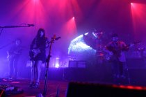 Australisches Folk- und Blues Geschwisterduo Angus und Julia Stone gastiert auf ihrer "Snow"-Tour im Palladium Köln (© Thomas Brill)