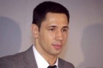 Deutscher Profiboxer Felix Sturm präsentiert seinen neuen Trainer Fritz Sdunek und seinen Gegner Marco Antonio Rubio, gegen den er am 04. September 2010 in der Lanxess-Arena Köln antreten wird (&copy; Thomas Brill)