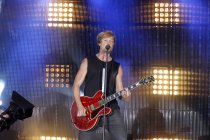 Finnische Rock-Band Sunrise Avenue gastiert auf ihrer "Unholy Ground"-Tour Open Air am Tanzbrunnen Köln (&copy; Thomas Brill)