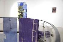 Deutsche Künstlerin Sarah Szczesny gastiert mit ihrer Ausstellung "Painting will need to do all sorts of crazy wonderful things, you know, so that it doesn´t restrict me" vom 16. Januar bis 22. Februar 2025 in der artothek Köln (&copy; Thomas Brill)