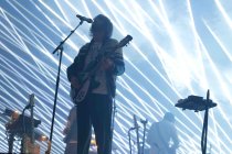 Australische Psychedelic Rock-Band "Tame Impala" gastiert auf ihrer "Deadbeat"-Tour im PSD Bank Dome Düsseldorf (&copy; Thomas Brill)