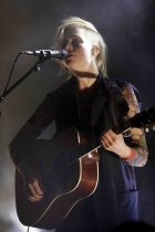 Schwedische Sängerin Anna Ternheim gastiert auf ihrer "For the Young"-Tour im Stadtgarten Köln (&copy; Thomas Brill)