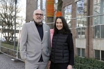 Die Ausstellung „Textile Baumskulpturen – Urbane Zeichen“ des Künstlerpaars Barbara Esser und Wolfgang Horn gastiert vom 26. Februar bis Oktober 2026 im Museum für Angewante Kunst in Köln (&copy; Thomas Brill)