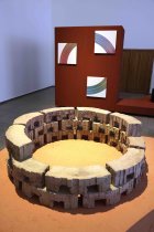 Die Ausstellung „The Circle - The most iconic shape redesigned“ gastiert vom 17. Januar – 24. April 2022 im Museum für Angewante Kunst in Köln (© Thomas Brill)