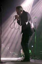 Schottische Rockband The Jesus and Mary Chain gastiert auf ihrer "Glasgow Eye"-Tour in der Live Music Hall Köln (&copy; Thomas Brill)