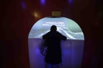 Die Ausstellung „Titanic: Eine Immersive Reise“ gastiert vom 07. Februar bis 29. Juni 2025 im Ex-Autohaus, Oskar-Jäger-Straße 99 in Köln (&copy; Thomas Brill)