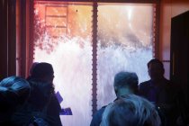 Die Ausstellung „Titanic: Eine Immersive Reise“ gastiert vom 07. Februar bis 29. Juni 2025 im Ex-Autohaus, Oskar-Jäger-Straße 99 in Köln (&copy; Thomas Brill)