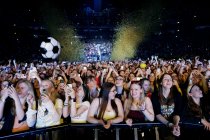 Britischer Popmusiker Louis Tomlinson gastiert auf seiner "How Did We Get Here?"-Tour in der Lanxess Arena Köln (&copy; Thomas Brill)