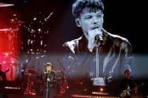 Britischer Popmusiker Louis Tomlinson gastiert auf seiner "How Did We Get Here?"-Tour in der Lanxess Arena Köln (&copy; Thomas Brill)