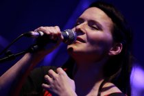 Isländische Sängerin Emilíana Torrini gastierte auf ihrer "Tookah"-Tour im Gloria Theater Köln (&copy; Thomas Brill)