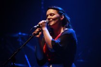 Isländische Sängerin Emilíana Torrini gastierte auf ihrer "Tookah"-Tour im Gloria Theater Köln (&copy; Thomas Brill)