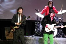 Die amerikanische Beatles-Revival-Band Twist and Shout gastiert mit dem Beatles Musical "all you need is love!" im Musical Dome Köln (© Thomas Brill)