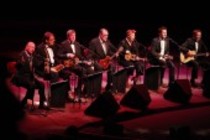 Britische komödiantische Musikgruppe The Ukulele Orchestra of Great Britain gastiert beim 21. Köln Comedy Festival in der Philharmonie Köln (© Thomas Brill)