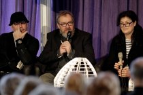Gesprächsrunde Vor der Premiere mit Kostümbildner Chu Uroz, Bühnenbildner Roland Olbeter, Opernintendantin Dr. Birgit Meyer, Regisseur Carlus Padrissa und Chefdramaturg Georg Kehren bezüglich der Neuinszenierung von Wagners "Parsifal" in der Oper am D (© Thomas Brill)
