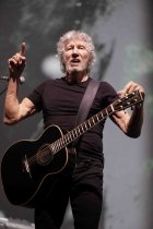 Britischer Musiker und Ex-Pink Floyd-Sänger Roger Waters gastiert mit Werken von Pink Floyd auf seiner "Us and Them"-Tour in der Lanxess Arena Köln (© Thomas Brill)