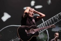 Britischer Musiker und Ex-Pink Floyd-Sänger Roger Waters gastiert mit Werken von Pink Floyd auf seiner "Us and Them"-Tour in der Lanxess Arena Köln (© Thomas Brill)