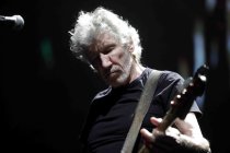 Britischer Musiker und Ex-Pink Floyd-Sänger Roger Waters gastiert mit Werken von Pink Floyd auf seiner "Us and Them"-Tour in der Lanxess Arena Köln (© Thomas Brill)