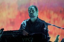 Britischer Musiker und Ex-Pink Floyd-Sänger Roger Waters gastiert mit Werken von Pink Floyd auf seiner "Us and Them"-Tour in der Lanxess Arena Köln (© Thomas Brill)