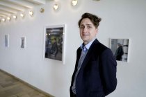 Direktor des Kölnischen Kunstvereins Moritz Wesseler verabschiedet sich mit dem Buch und der Ausstellung von 31 Portraits von Albrecht Fuchs vom Kölnischer Kunstverein - Die Brücke Köln (© Thomas Brill)