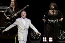 Deutscher Rock-Sänger Marius Müller-Westernhagen gastiert auf seiner "75Live"-Tour in der Lanxess Arena Köln (© Thomas Brill)