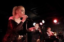 Amerikanische Jazzsängerin Brenna Whitaker gastiert auf ihrer "Brenna Whitaker"-Tour im Luxor Köln (© Thomas Brill)