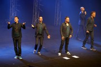 Koelner A-cappella-Gruppe Wise Guys gastieren auf ihrer "Antidepressivum"-Tour in der Philharmonie Köln (© Thomas Brill)