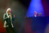 Schweizer Elektropop-Duo Yello gastiert auf seiner "Live 2017!"-Tour in der Lanxess-Arena Köln (© Thomas Brill)