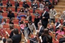 ohrenauf!-Kinderkonzert des Gürzenich-Orchester Köln unter der Leitung von Markus Stenz in der Philharmonie Köln (© Thomas Brill)