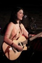 Amerikanische Singer-Songwriterin Sharon van Etten gastiert auf ihrer "Tramp”-Tour im Studio 672 des Stadtgarten Köln (© Thomas Brill)