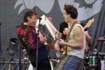 ÷sterreichische Liedermacher Hubert von Goisern und seine Klner Freunde mit BAP, Gerd Kster und Frank Hocker und Band gastierten auf ihrer "Linz Europa"-Tour am Rheinauhafen S¸dbr¸cke Kln (© Thomas Brill)
